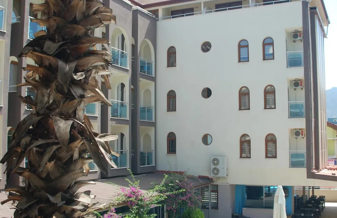 Astoria Life Hotel-1